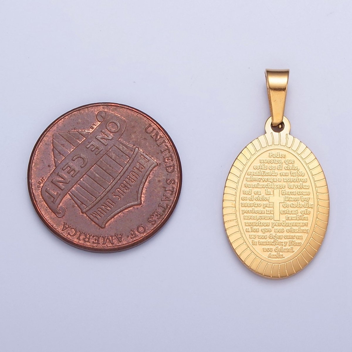 Dainty Oval Stainless Steel Pendant, Religious Pendant Engraved with the Lord's Prayer in Spanish I-529 I-759