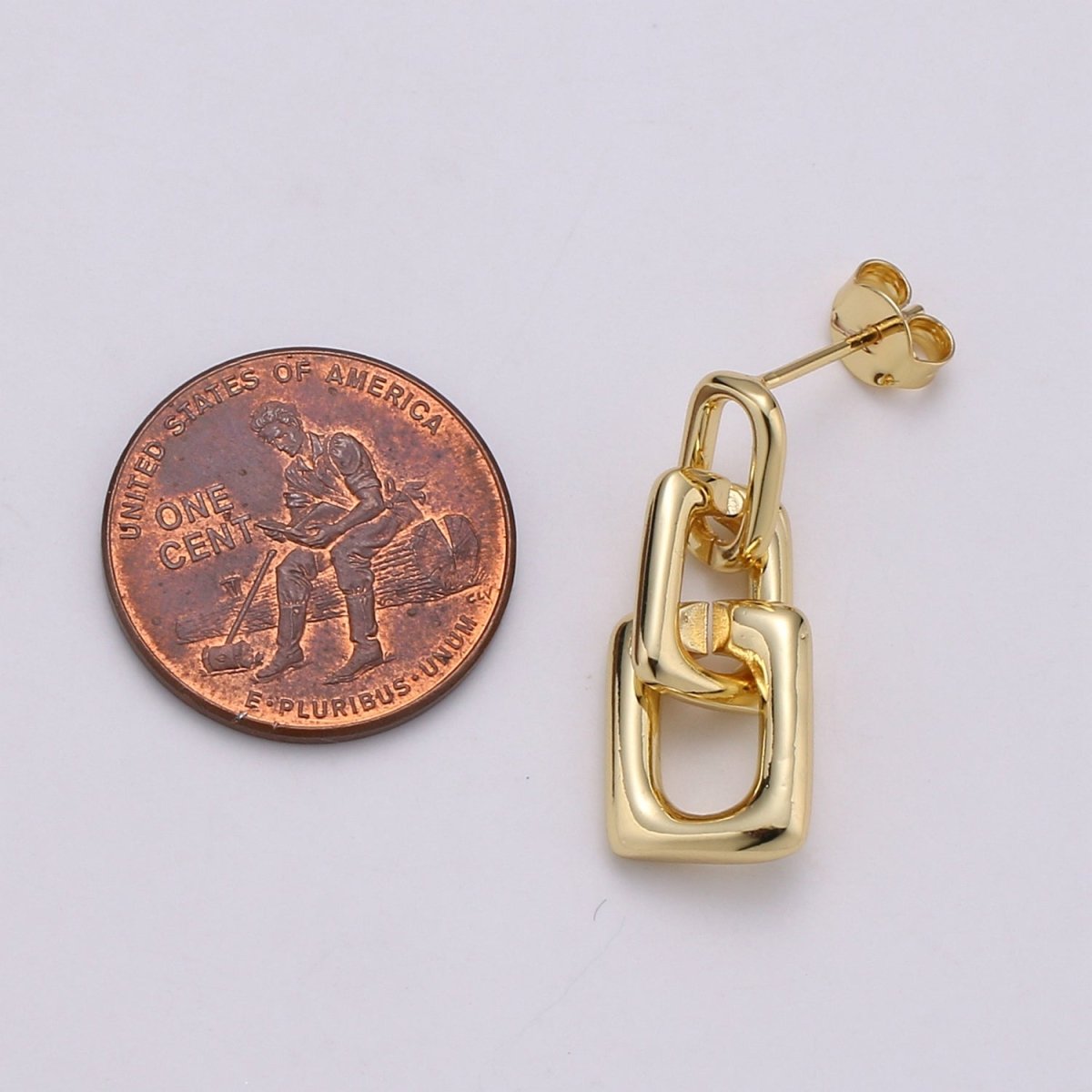 Dainty Rectangle Link Charm Stud, Gold Plated Simple Earring Modern design Earring, Butterfly backing closure Q-341