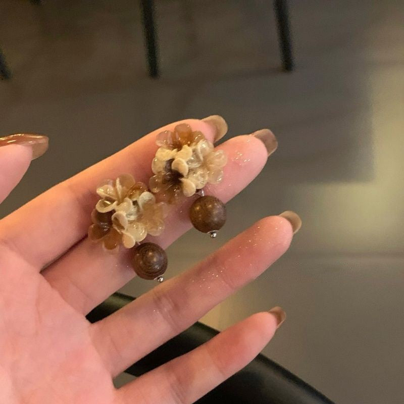 Maillard Style Amber Resin Stud Earrings, Irregular Square Gold Border Button Earrings, Vintage Lightweight Fashion Earrings For Women Daily Party Gift