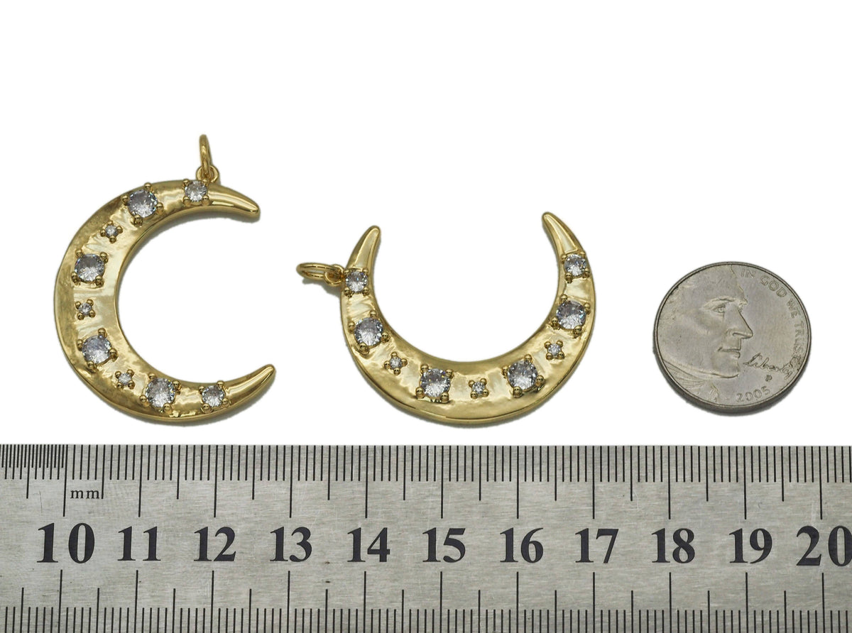 Large Gold Cresent Moon Pendant, Sku#F1502