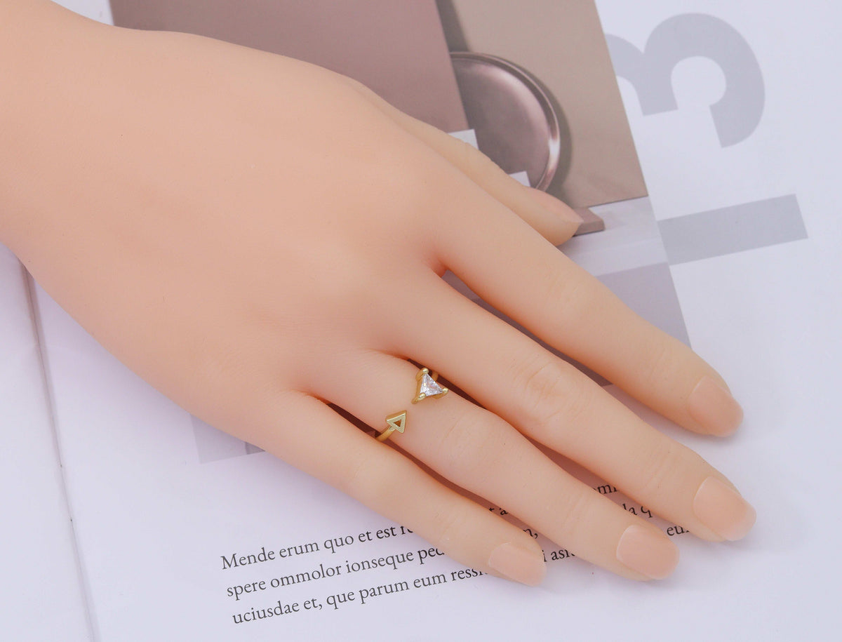 CZ Triangle Arrows Adjustable Ring, Sku#LD256