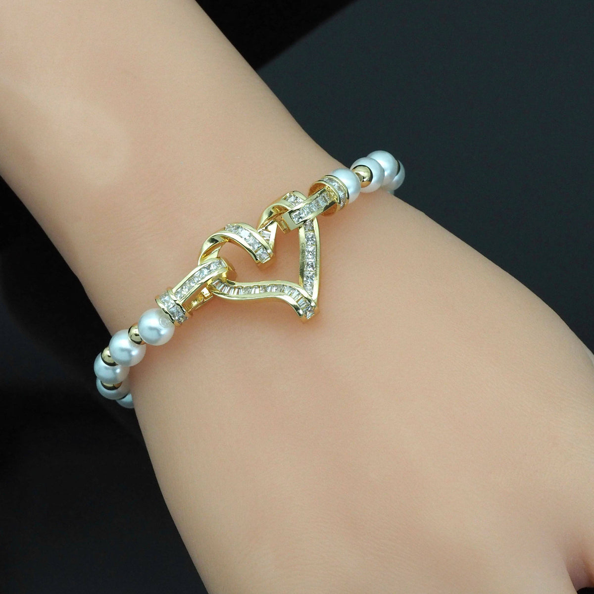 Pearl Gold Spacer with Heart Clasp Bracelet , Sku#LD474