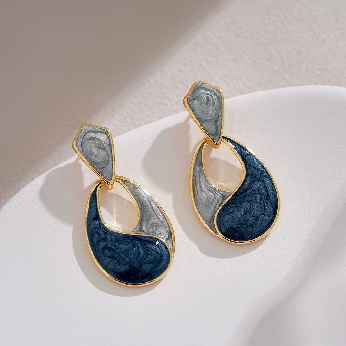 High-end Blue Water Drop Stud Earrings, Elegant French Hepburn Style Niche Jewelry
