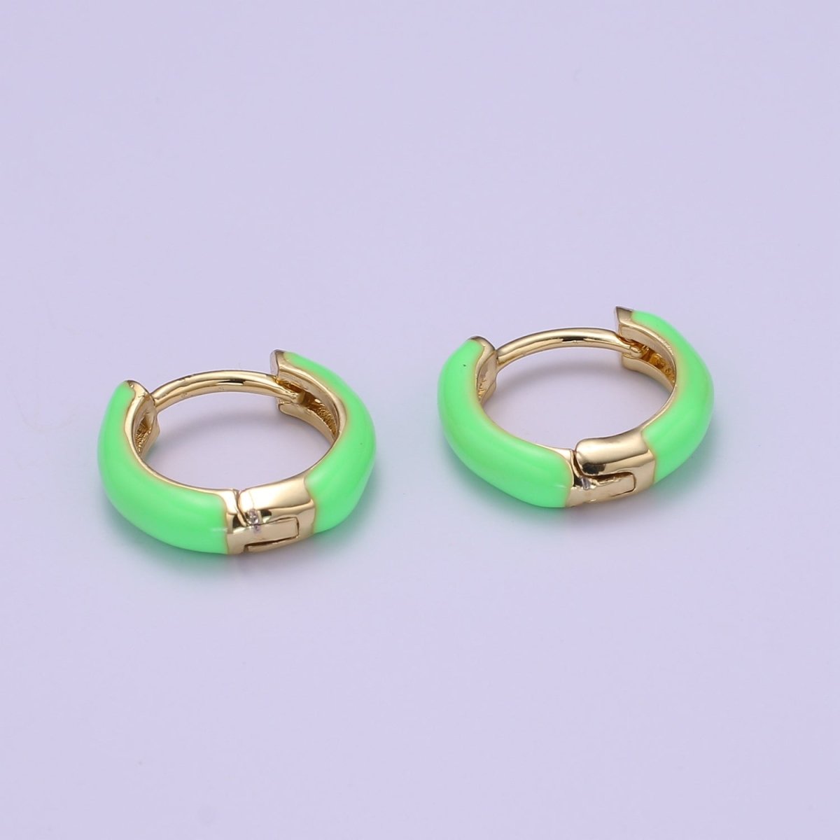 Enamel Hoop Earrings • Colorful gold cartilage hoop • Dainty huggie hoop earrings Neon Blue Pink Green Orange Teal White Earring 15mm P-063~P-071