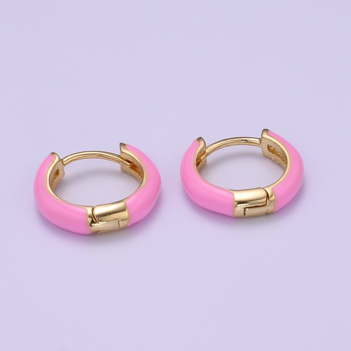 Enamel Hoop Earrings • Colorful gold cartilage hoop • Dainty huggie hoop earrings Neon Blue Pink Green Orange Teal White Earring 15mm P-063~P-071