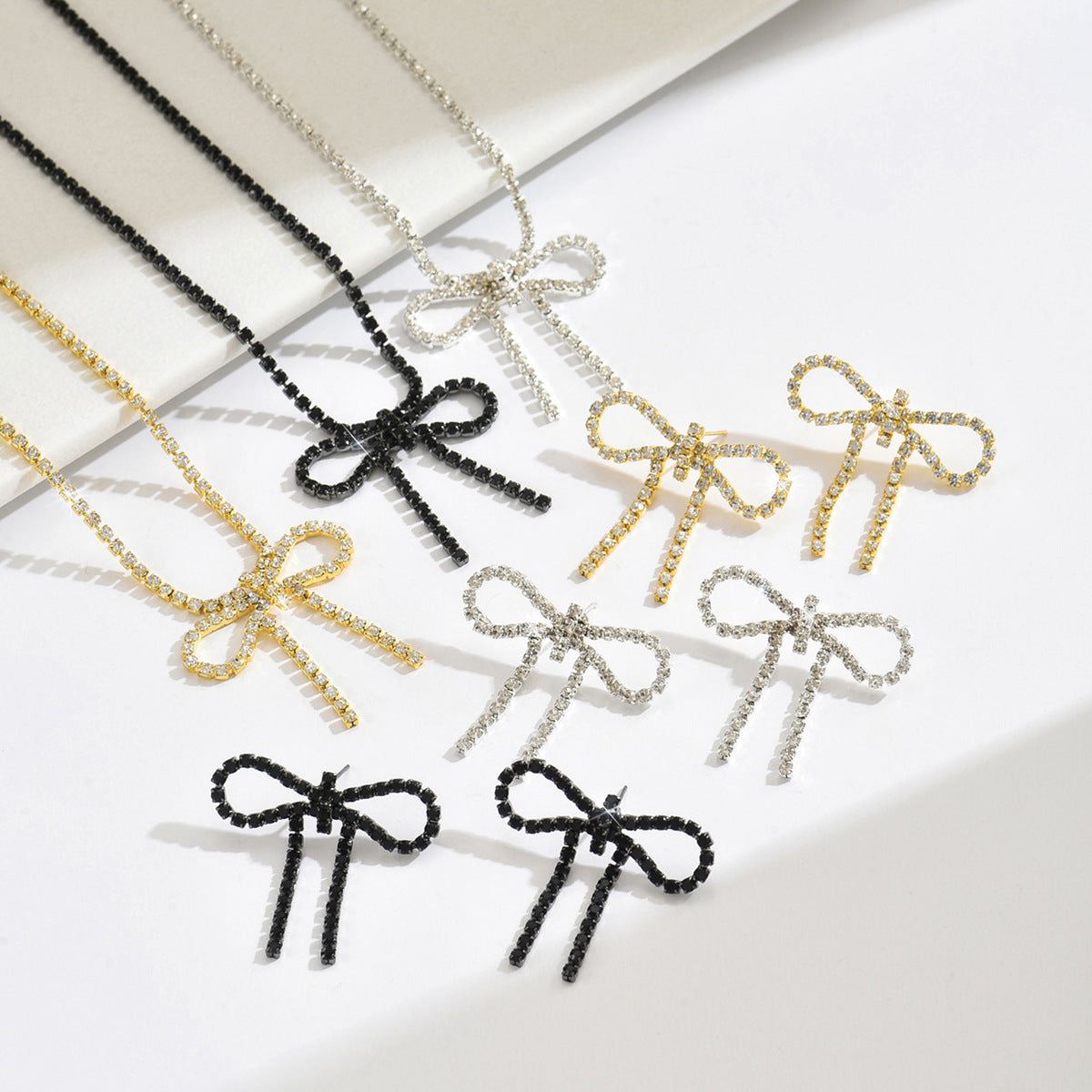 Women Bow Rhinestone Necklace And Earrings Set,Exaggerated Trendy Bridal Costume Accessories For Banquet Party Occasion