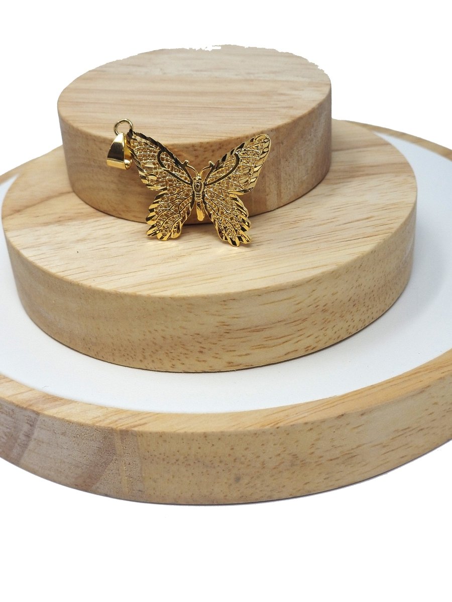 Filgree Monarch Butterfly Pendant in 18k Gold Fiill Butterfly charm for Necklace Earring Jewelry Making H-821