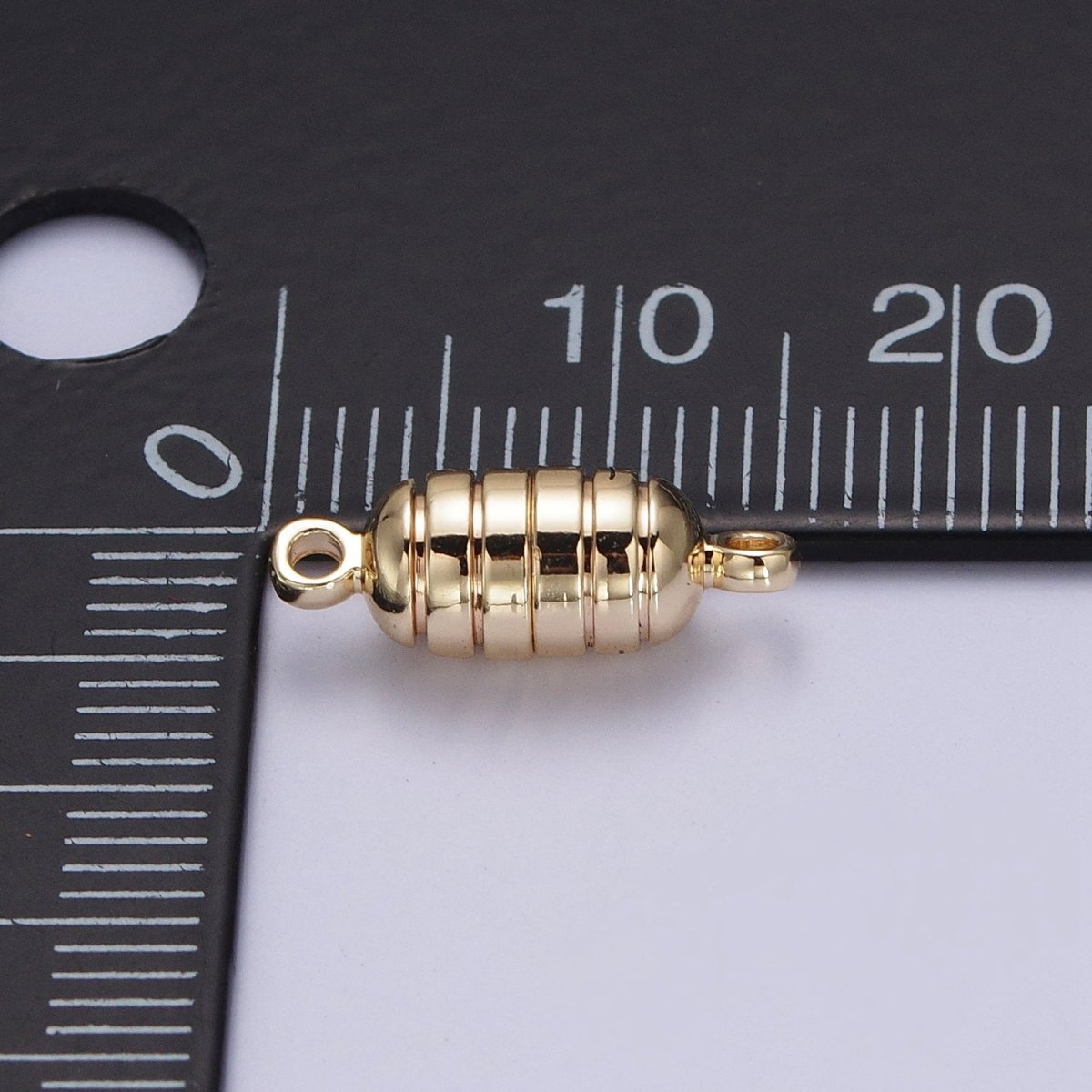 Gold Magnetic Oval Line Textured Connector Clasps Hooks Closure Supply | Z-044