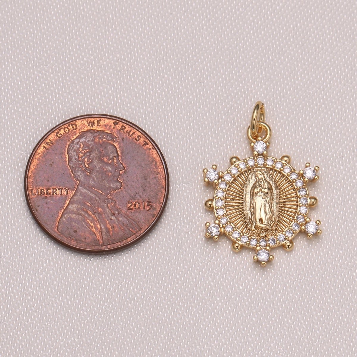 Gold Plated Zirconia Holy Mary Charm CZ Mother of God Micro Pave Charm Pendant N-1171