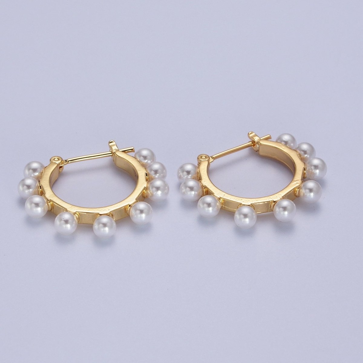 Gold Round Shell Pearl Lined Round 27mm Latch Earrings | AD-268