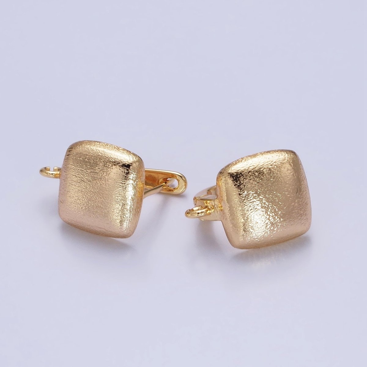 Gold Textured Chubby Square English Lock Open Loop Earrings Supply | Z-155