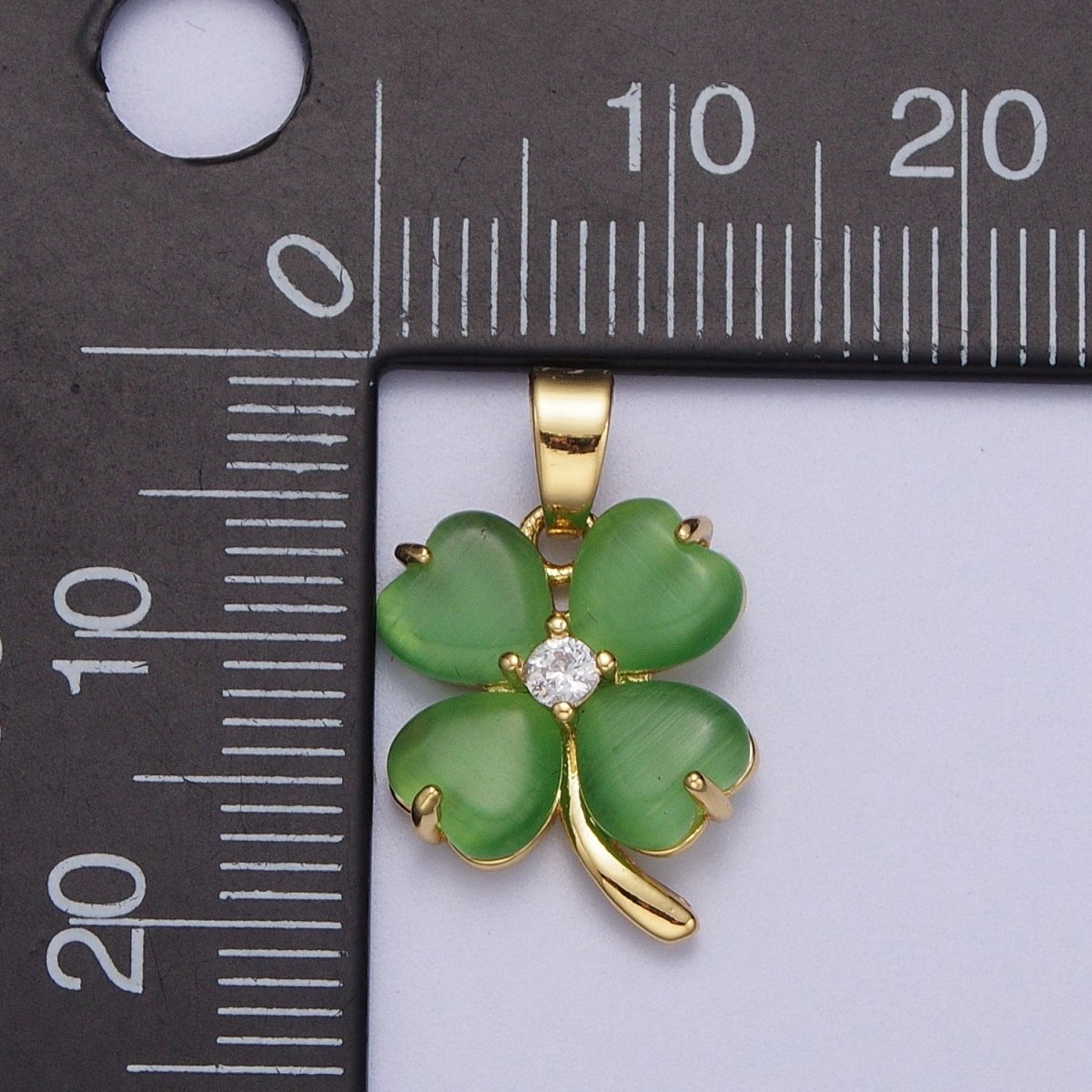 Green Quatrefoil Lucky Clover Gold Cubic Zirconia Pendant Jewelry Component For Saint Patrick Day | X-674