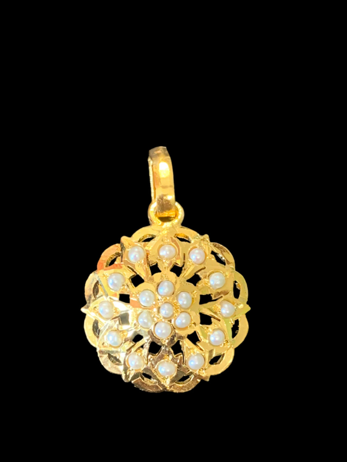 Gold plated silver pendant in fresh water pearls ( SHIPS IN 5 WEEKS  )