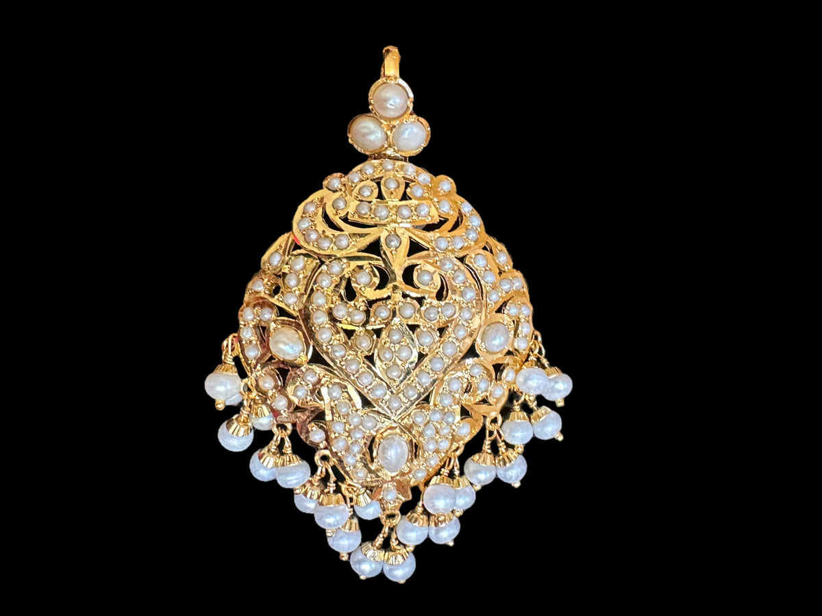 Fresh water pearl gold plated silver pendant set with earrings ( READY TO SHIP )