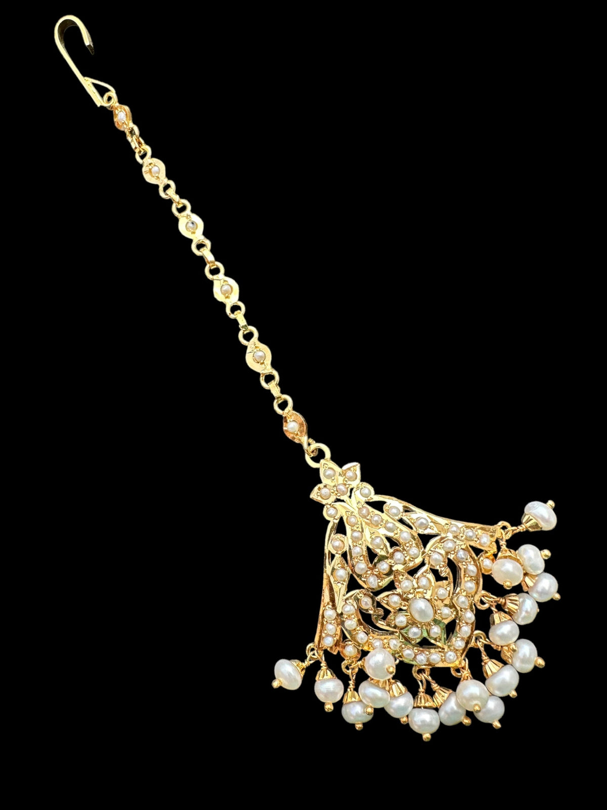 Gold plated silver tikka in fresh water pearls ( SHIPS IN 5 WEEKS )