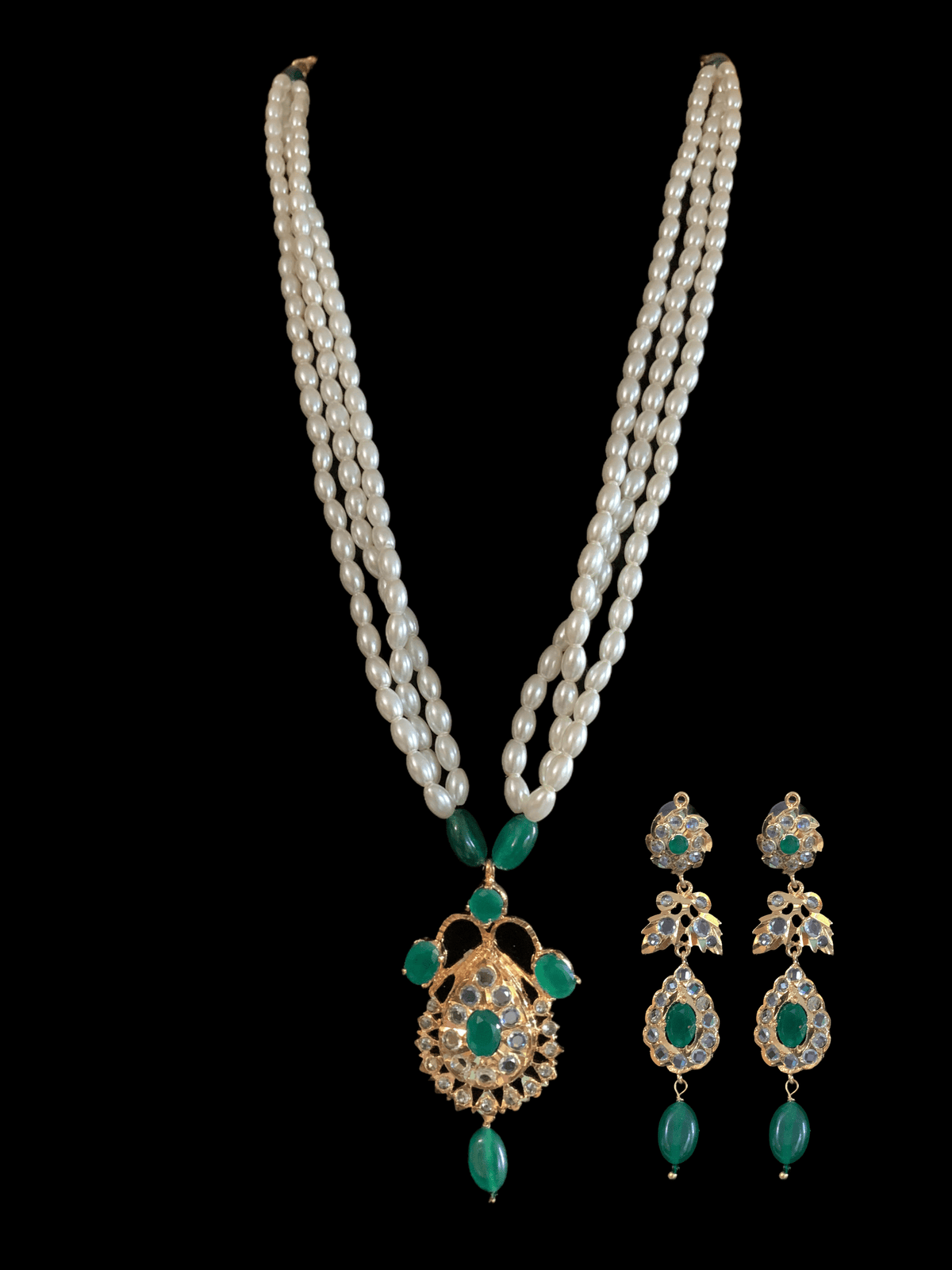 PS439 Hyderabadi jugni in shell pearls ( READY TO SHIP )
