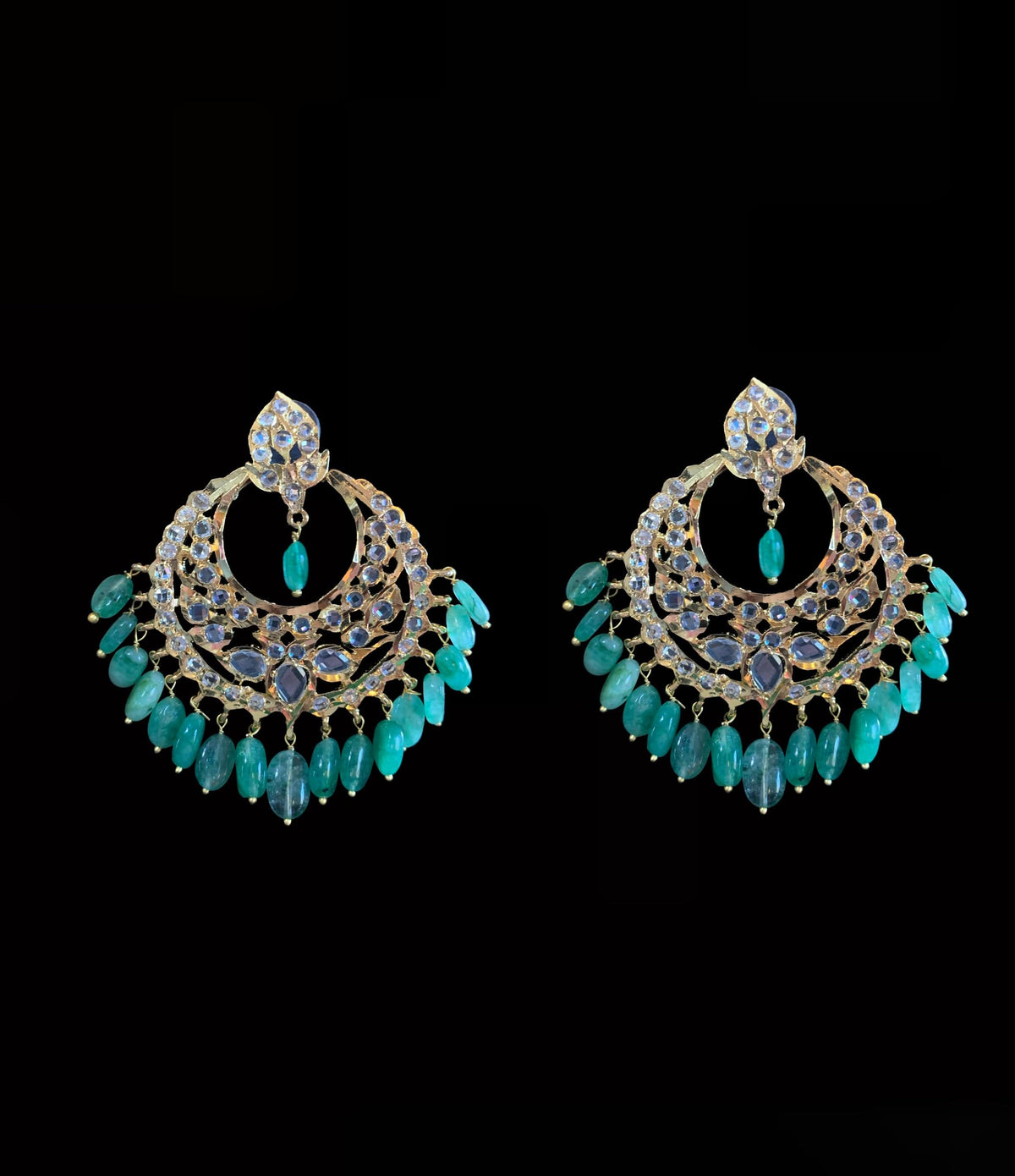 C85 MAHIRA v set in emerald beads ( SHIPS IN 3 WEEKS )