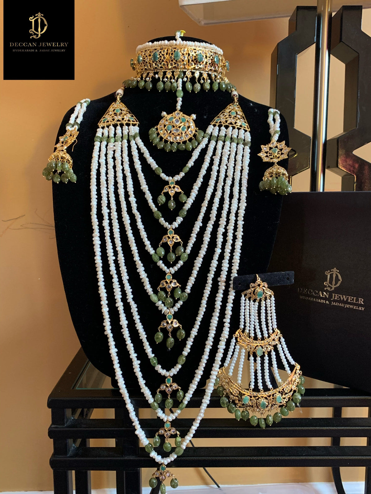 INSIA BRIDAL SET IN EMERALDS WITH FRESH WATER PEARLS ( SHIPS IN 4 WEEKS )