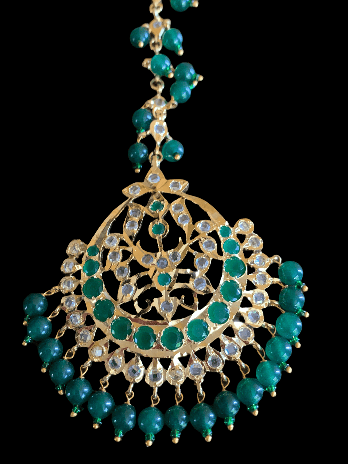 JTK14 Hira Jhoomar tika in green ( emeralds ) ( SHIPS IN 4 WEEKS )