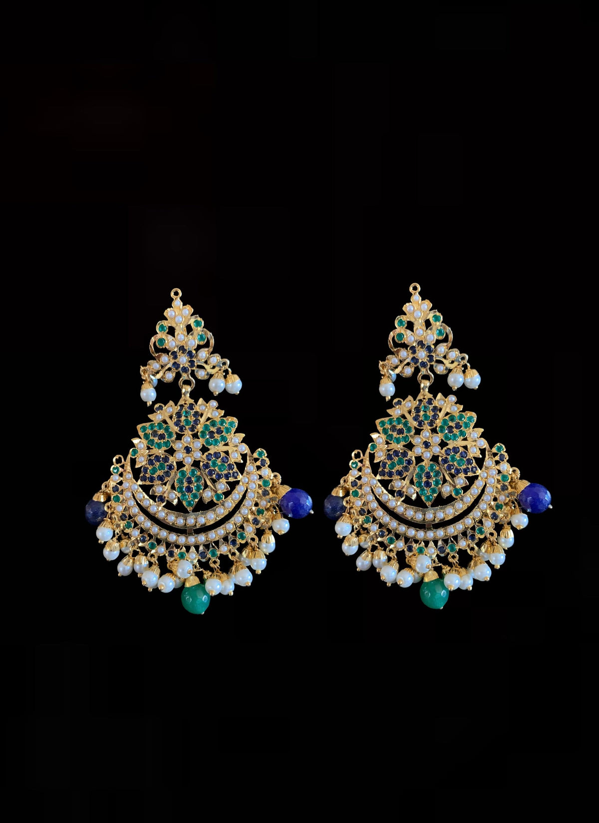 Mohini pendant set ( emerald sapphire   )READY TO SHIP