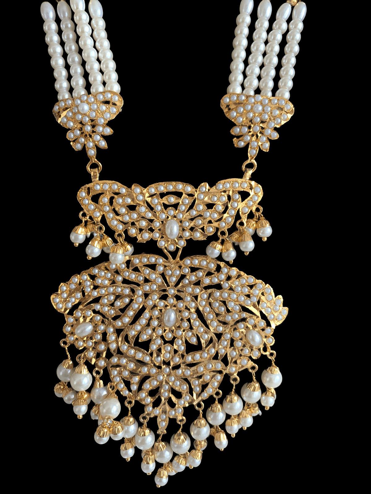 BR9 Filza  bridal set - shell pearls  ( SHIPS IN 4 WEEKS )