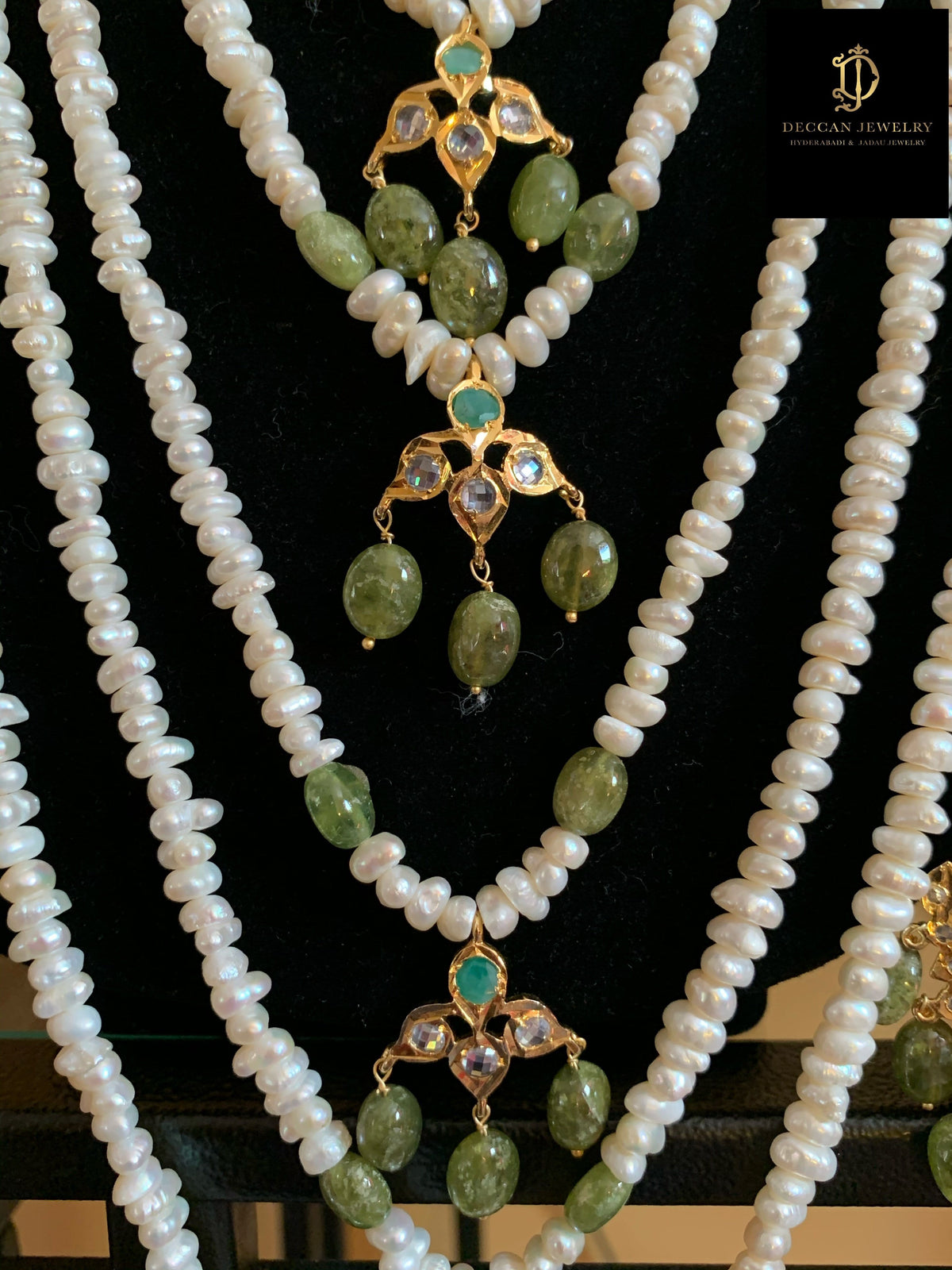 INSIA BRIDAL SET IN EMERALDS WITH FRESH WATER PEARLS ( SHIPS IN 4 WEEKS )