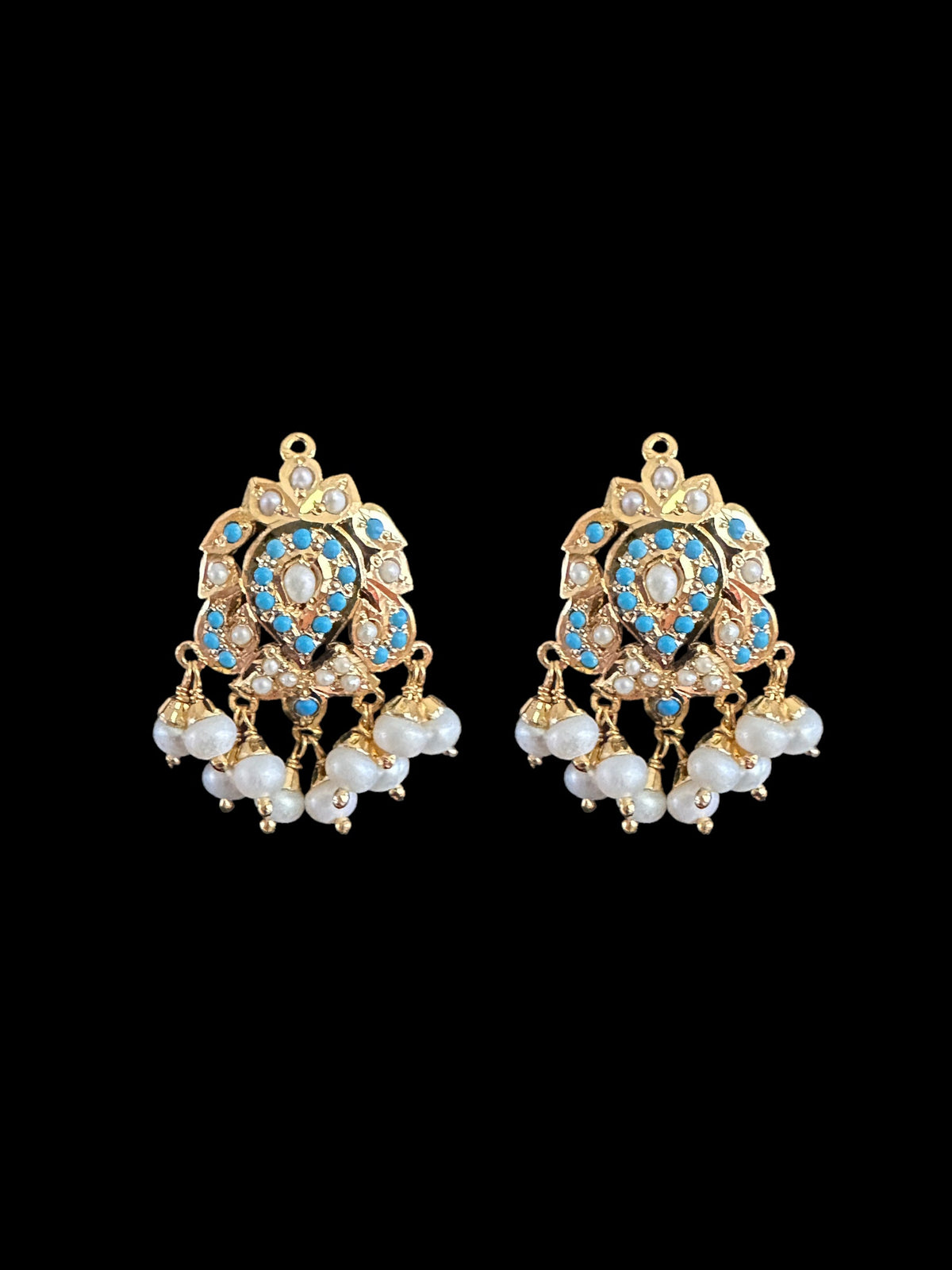 Feroza pearl gold plated silver pendant set with fresh water pearls ( SHIPS IN 5 WEEKS )