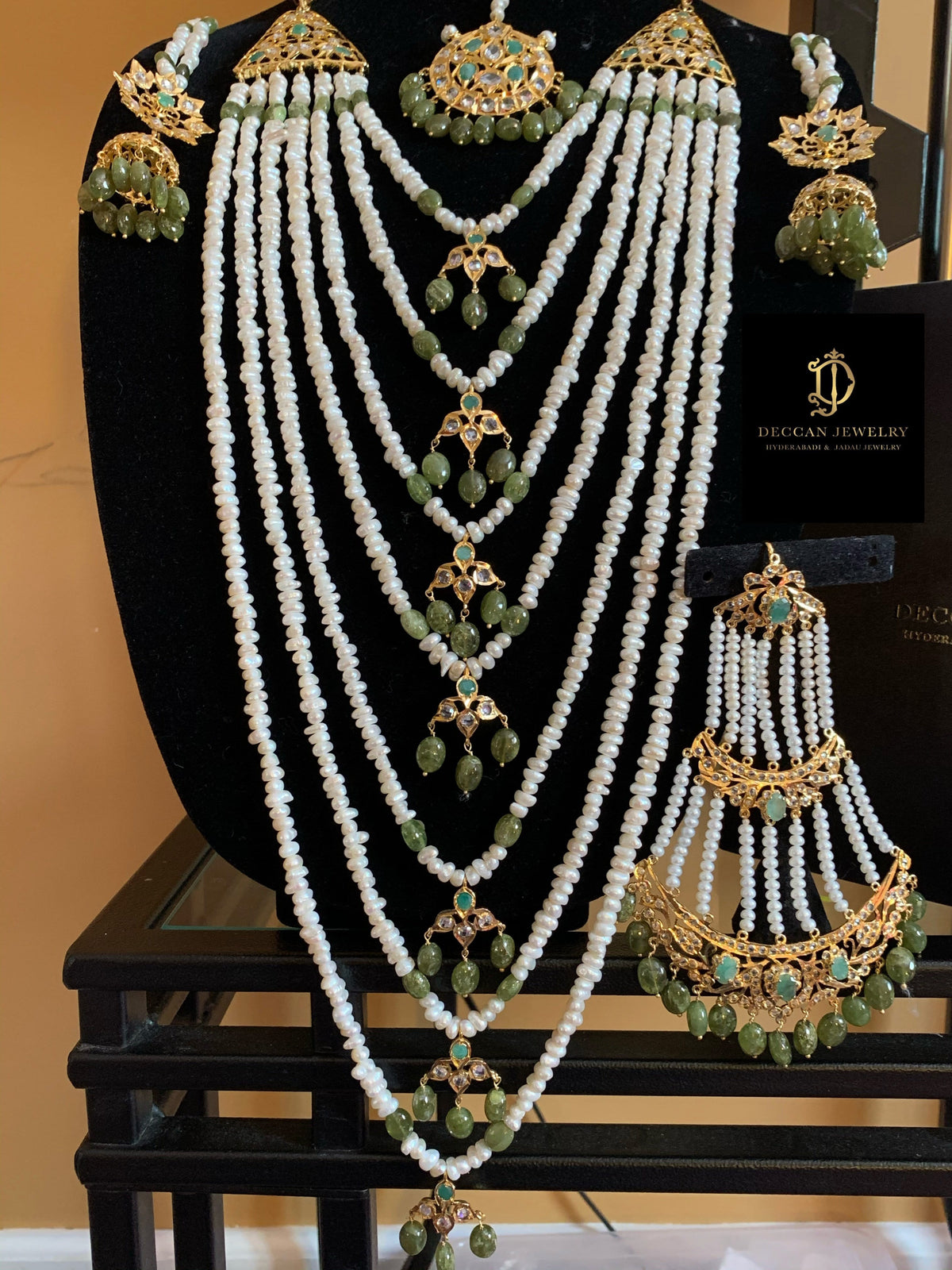 INSIA BRIDAL SET IN EMERALDS WITH FRESH WATER PEARLS ( SHIPS IN 4 WEEKS )