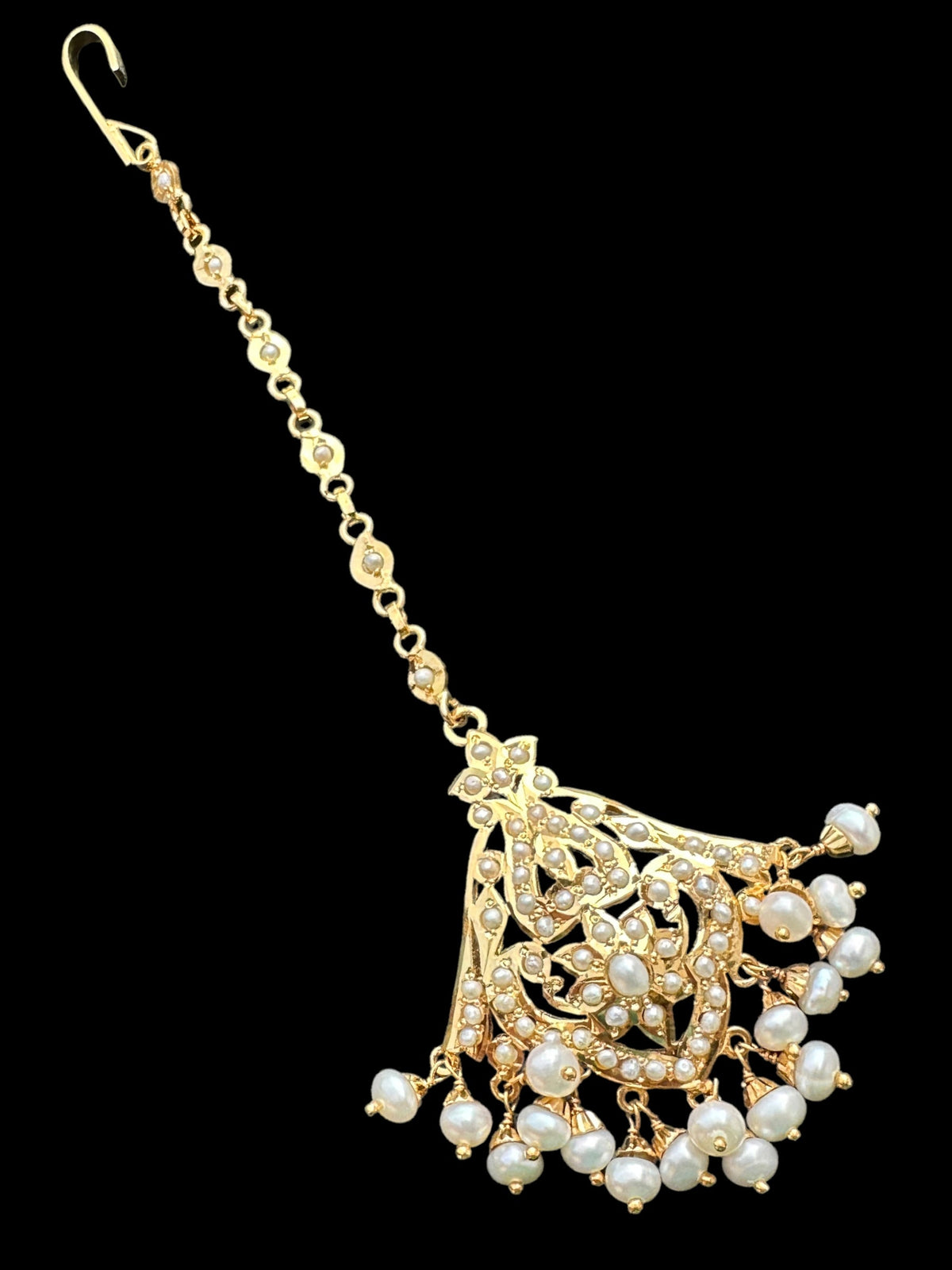 Gold plated silver tikka in fresh water pearls ( SHIPS IN 5 WEEKS )