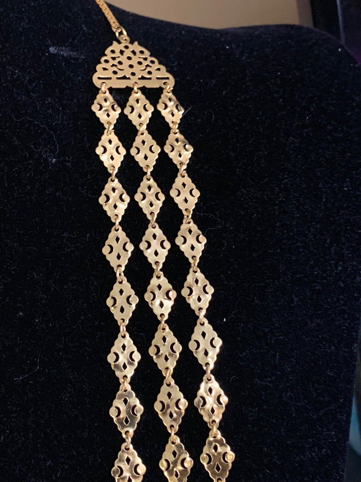 NS313 Chandan haar necklace  in gold plating  (READY TO SHIP )