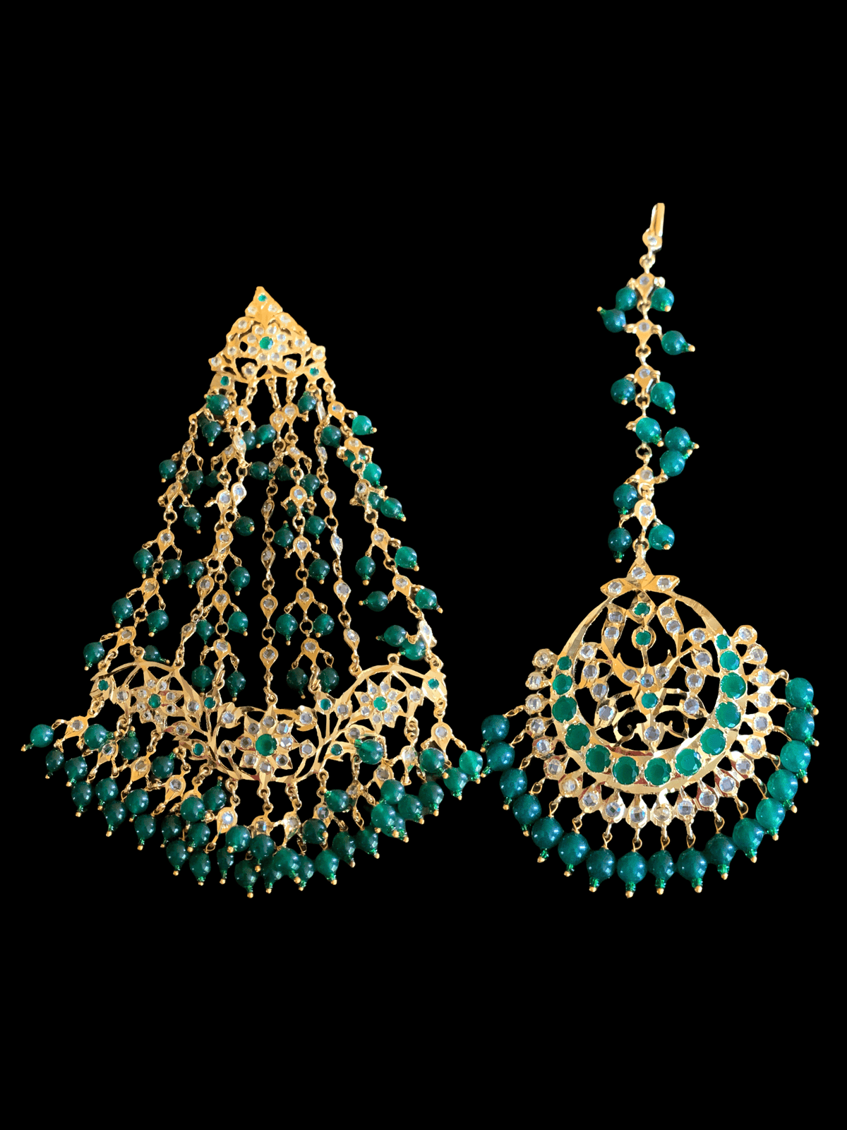 JTK14 Hira Jhoomar tika in green ( emeralds ) ( SHIPS IN 4 WEEKS )