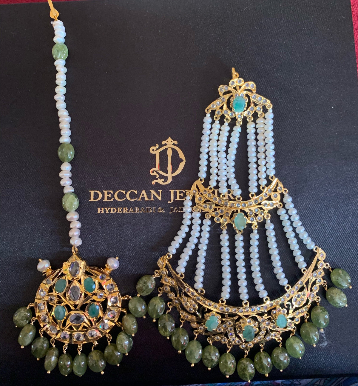 INSIA BRIDAL SET IN EMERALDS WITH FRESH WATER PEARLS ( SHIPS IN 4 WEEKS )