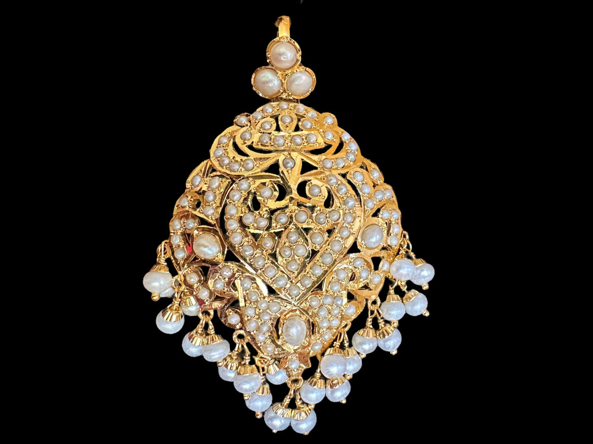 Fresh water pearl gold plated silver pendant set with earrings ( READY TO SHIP )