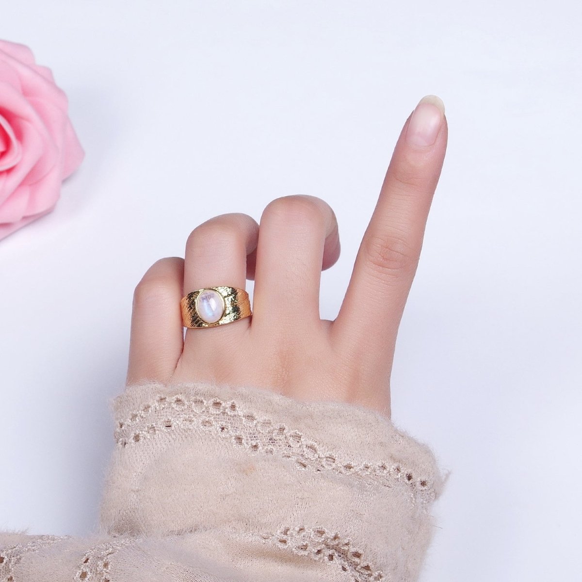 Labradorite, Moonstone Natural Gemstone Oval Line-Textured Gold Band Ring | O-1862~O-1863