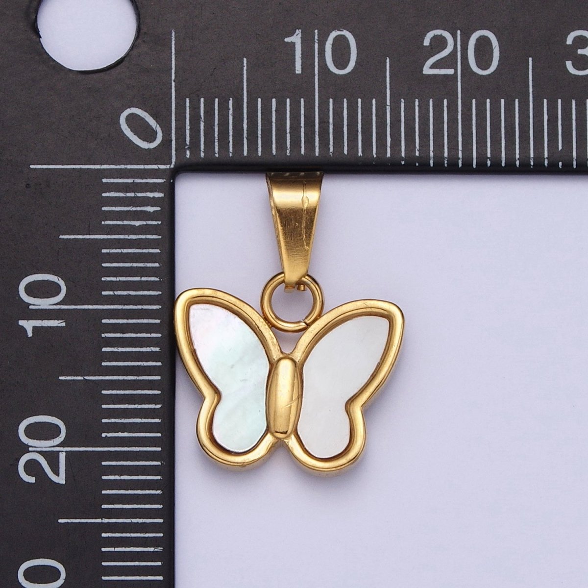 Mini Gold Shell Pearl Butterfly Pendant Pearl Mariposa Charm in 24k Gold Filled X-653