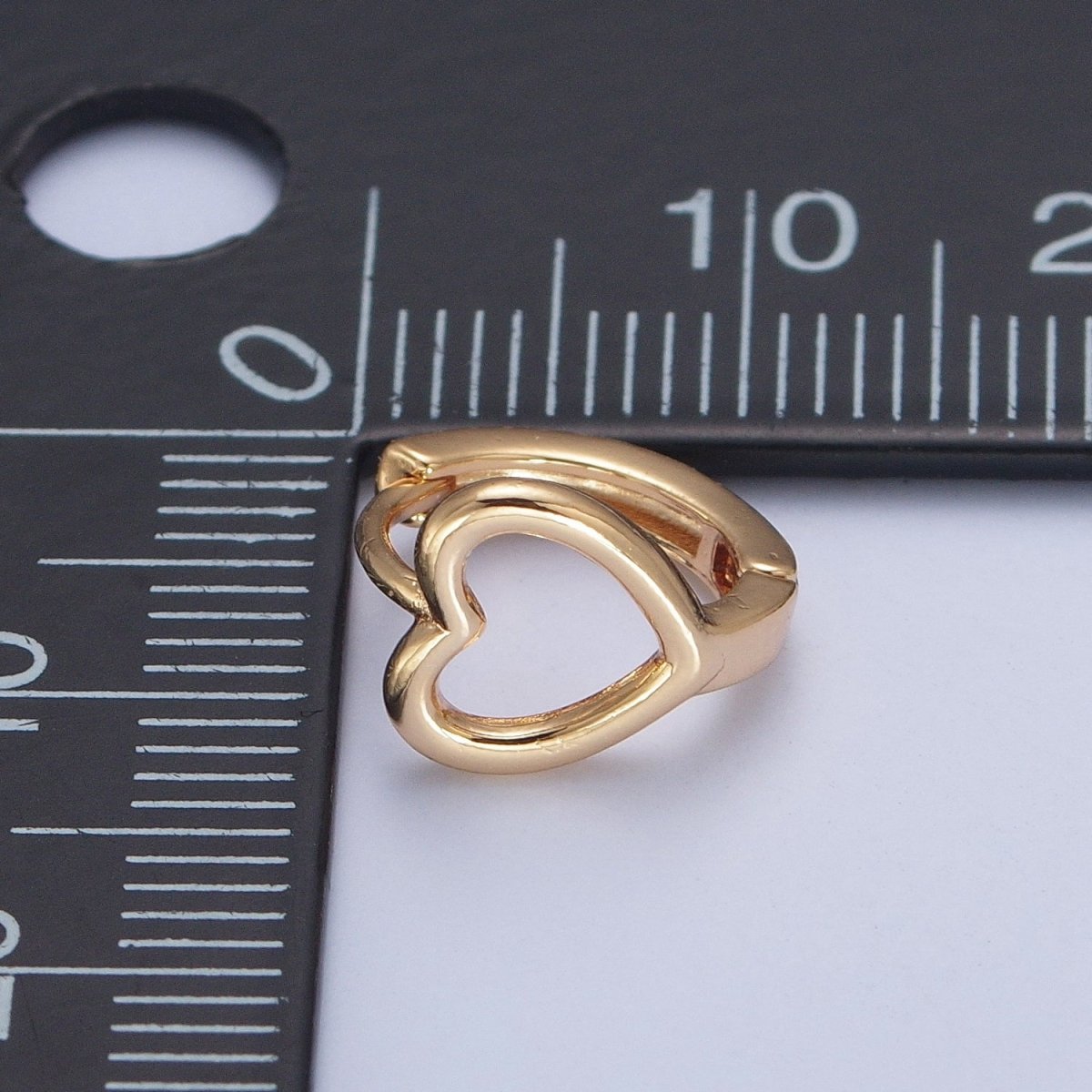 Minimalist 24K Gold Filled Valentine Love Heart Huggie Hoops Earrings P-338