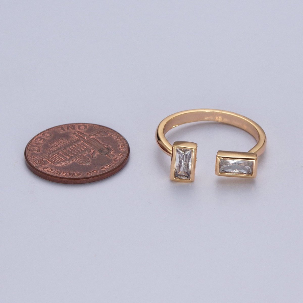 Minimalist Gold Baguette Cubic Zirconia Adjustable Ring U-131