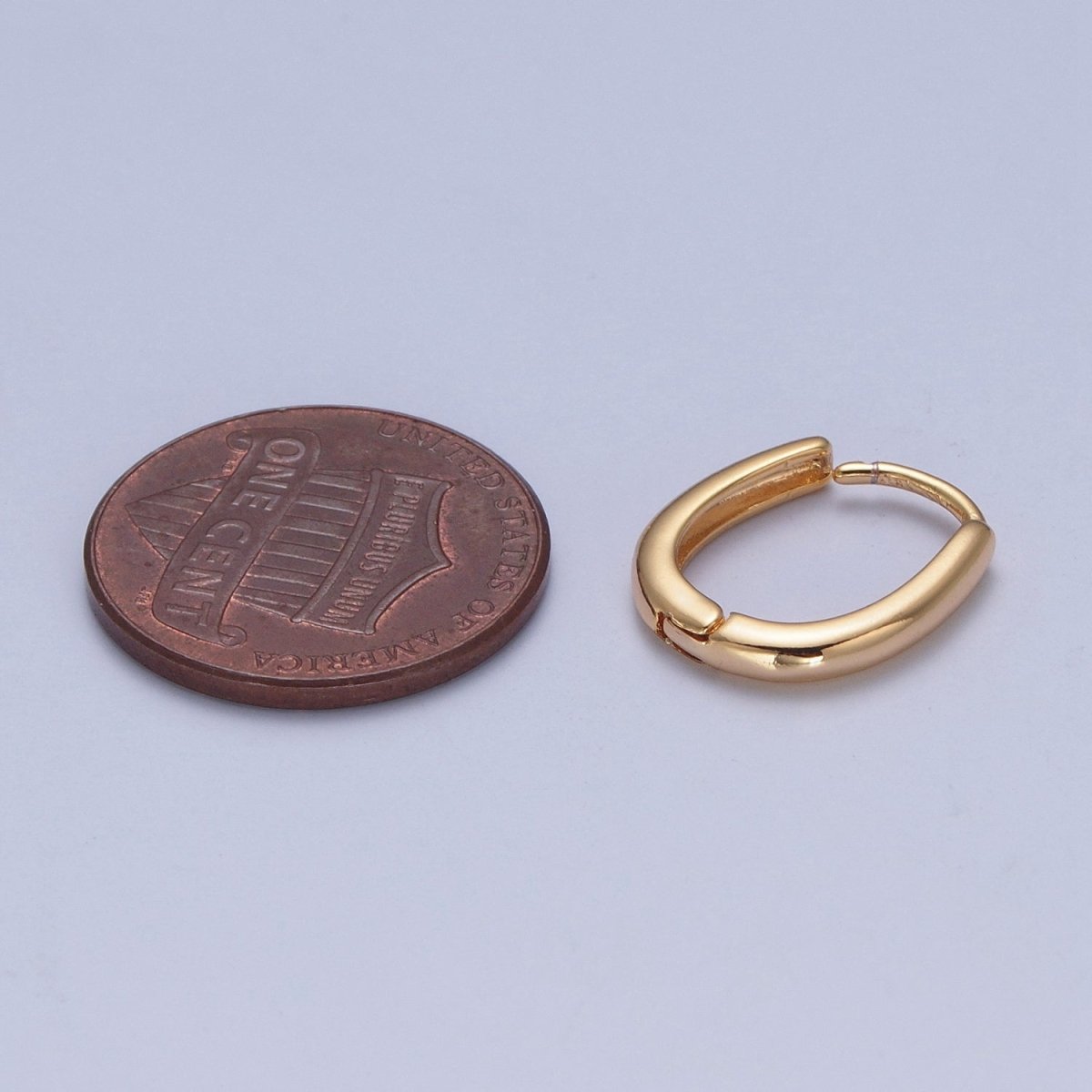 Minimalist Gold Oval U Shaped Huggie Oblong Hoops Earrings | P-304