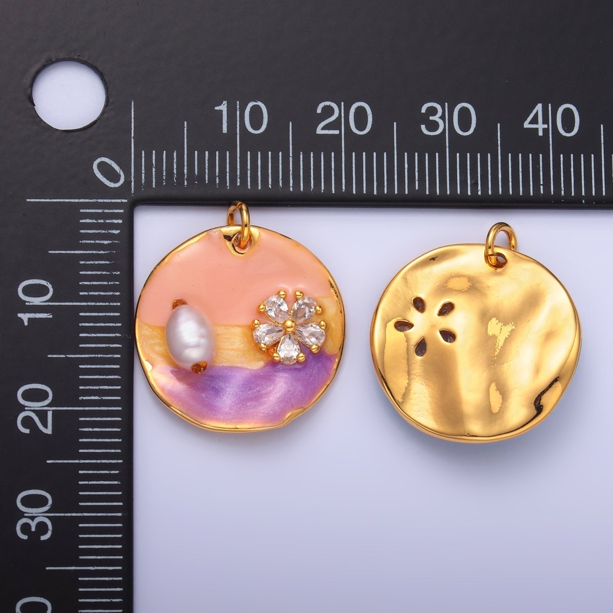 24K Gold Filled 20mm Blue, Pink Flower Shell Pearl Round Charm | M00259