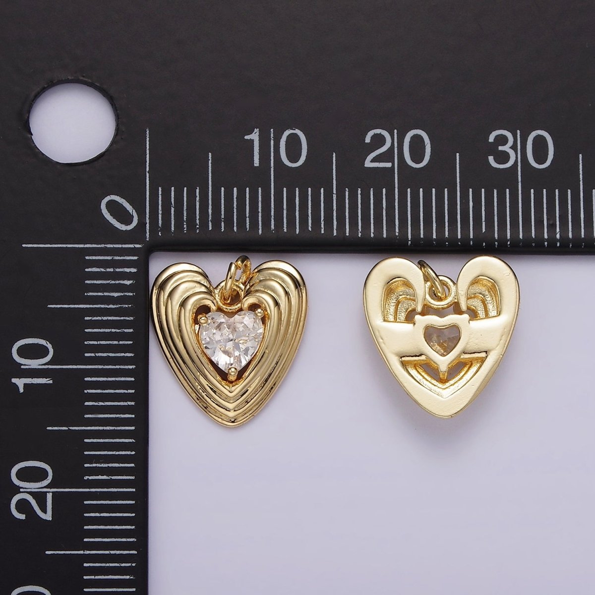 14K Gold Filled 15mm Clear CZ Multiple Line Heart Charm | AG509
