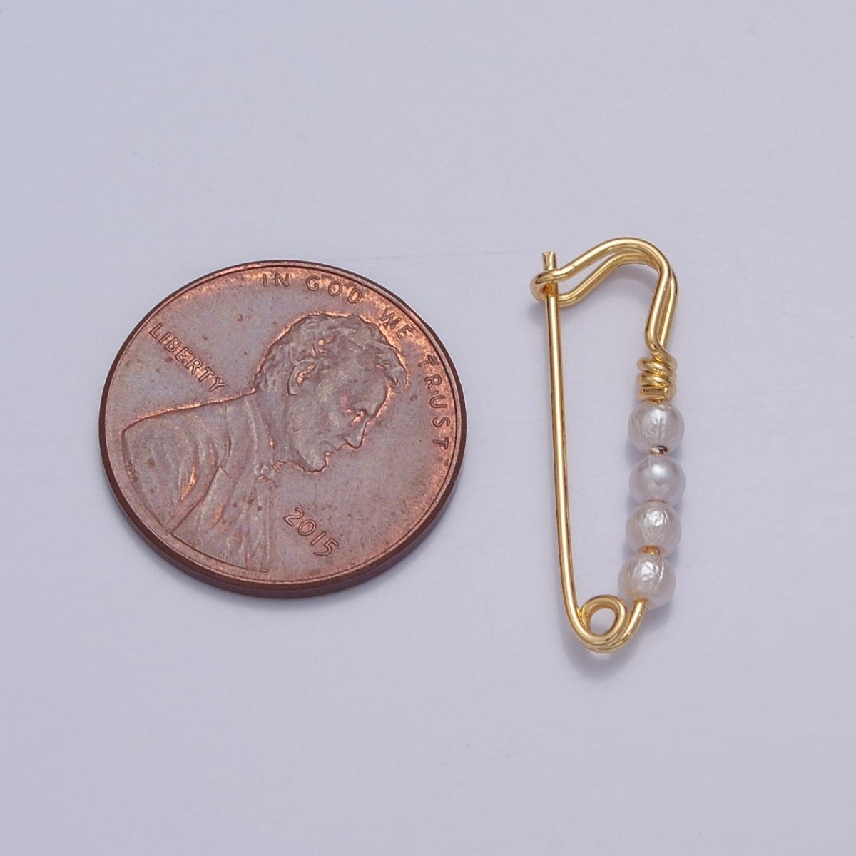 24K Gold Filled Over Brass Safety Pin Pendant with 4 Pearls 23x8mm L-746
