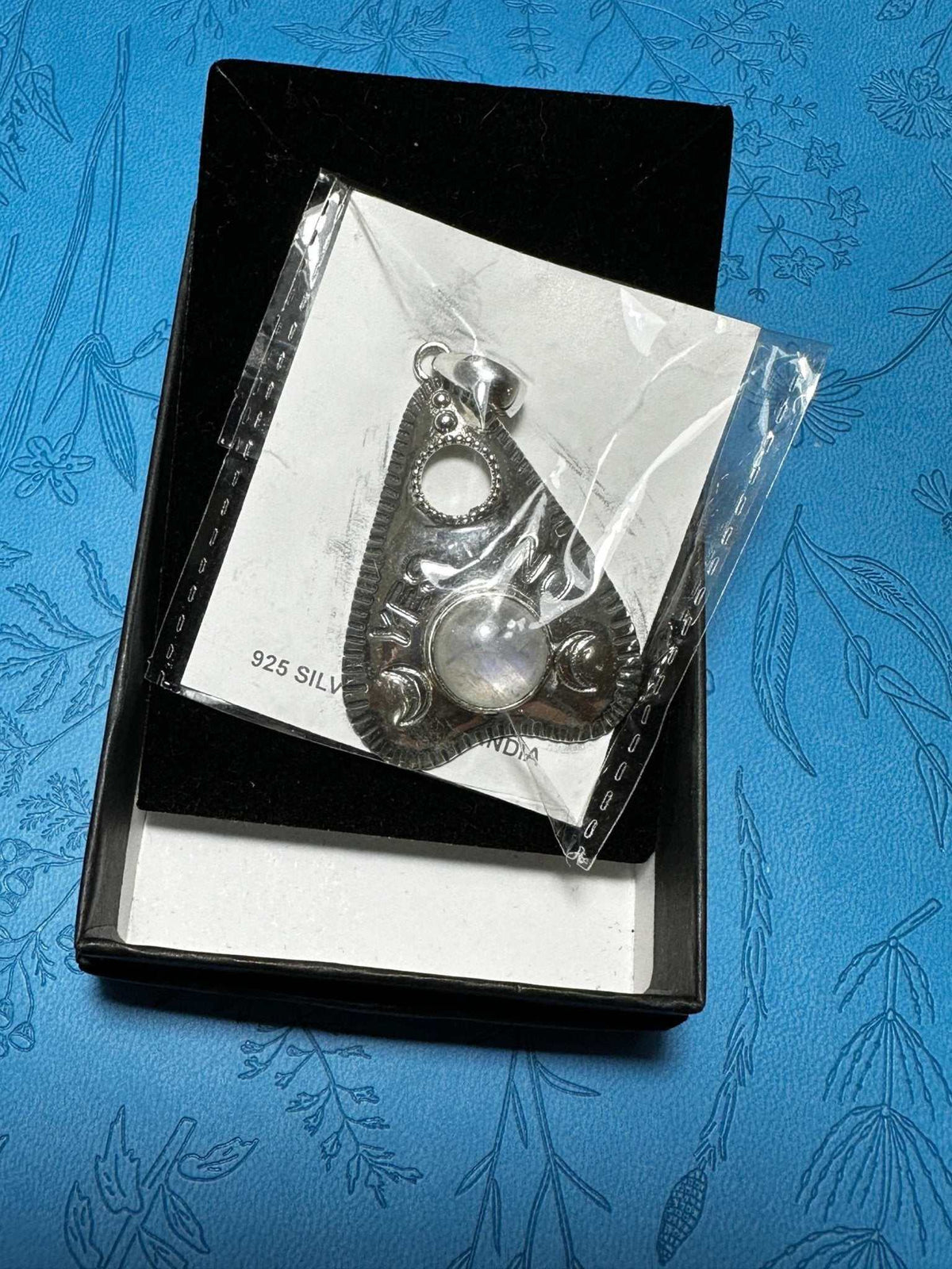 Ouija Necklace Pendant 12.8060