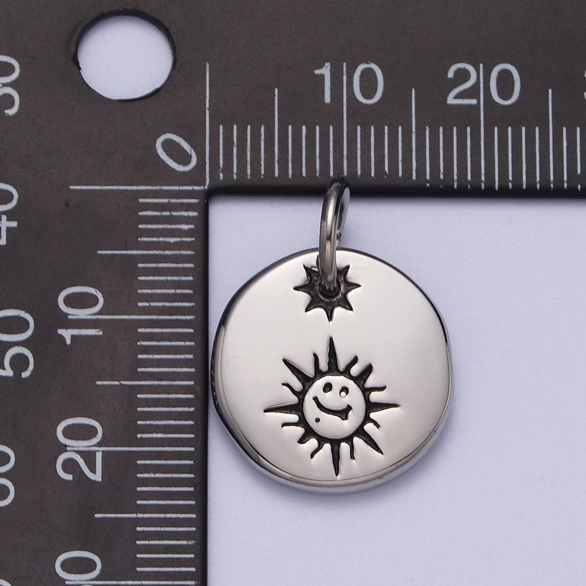 Stainless Steel Celestial Smiley Face Sunshine Star Round Charm  P-615