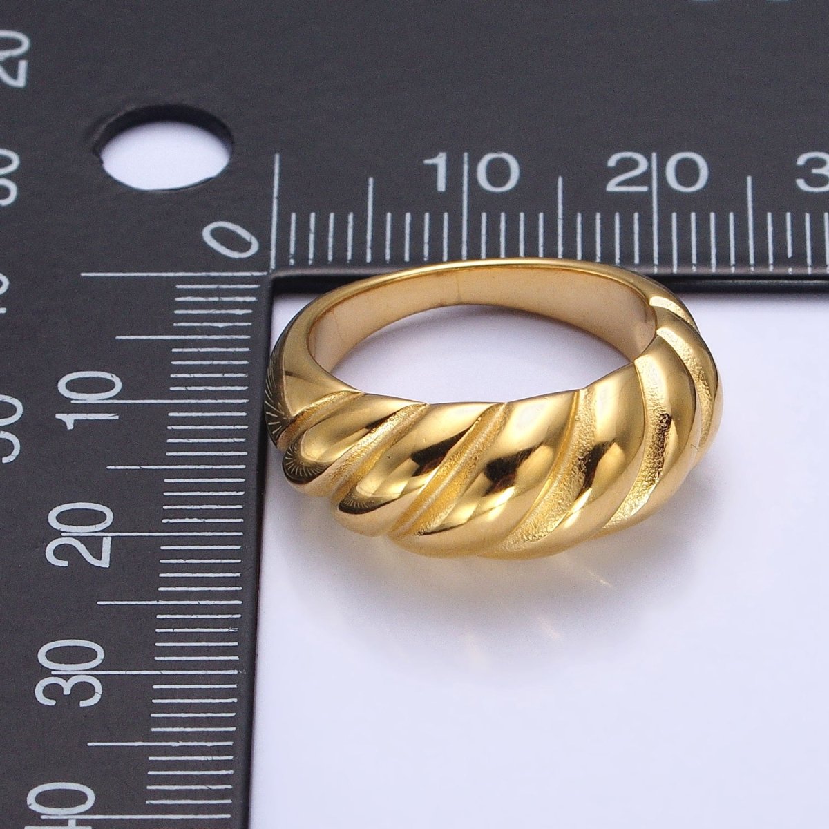 Stainless Steel Croissant Dome Twist Ring in Gold & Silver | O-1633~O-1640