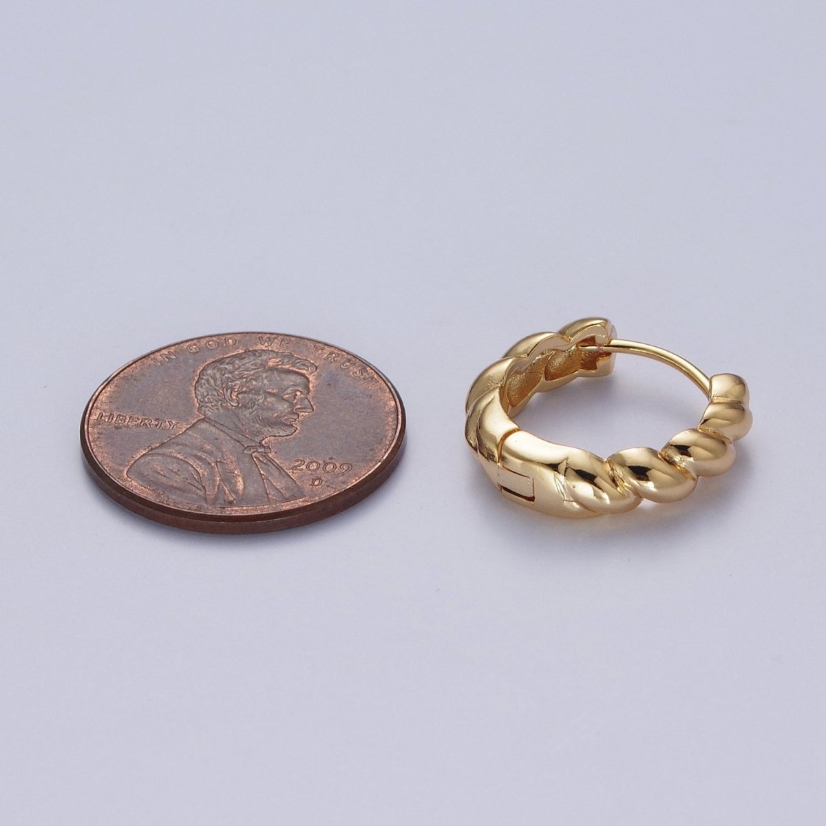 Twisted Bamboo Textured Simple Gold Huggie Small Hoop Earring AD-486