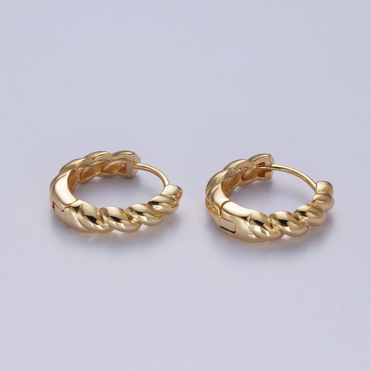 Twisted Bamboo Textured Simple Gold Huggie Small Hoop Earring AD-486